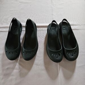Black Crocs Flats